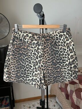Oat New York Leopard Print Denim Shorts 8 29